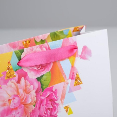 Package Gift Laminated Horizontal, Packaging, “Happiness!”, 22 x 17.5 x 8 cm-2