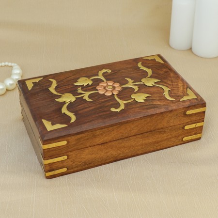 Casket with ornament "Wind Rose" tree 5.3x13x20 cm
