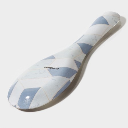 Glass stand under a spoonful of the “pink marble” shade, 23.5 × 8.3 × 1.5 cm-3