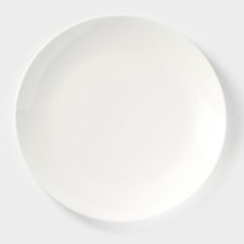 Porcelain plate lunch with a thickened edge Wilmax Olivia Pro, D = 25.5 cm, white color