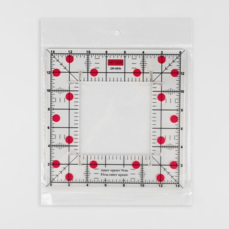 The quilting line and patchwork, with a hole, 15 × 15 cm, thickness 3 mm, the color is transparent/pink-2