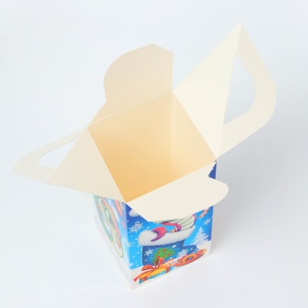 New Year. Gift box New Year's tetrahedral large "snakes" with animation 10*10*18 cm.-3