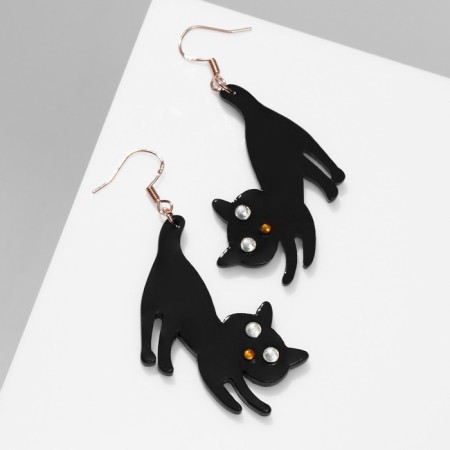 Acryl Earrings "Cat" are tail, black color in gold
