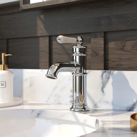 Mixer for the IDDIS OXFORD OXFSB00i01 sink, single -leaf, excess height 128 mm, chrome-1