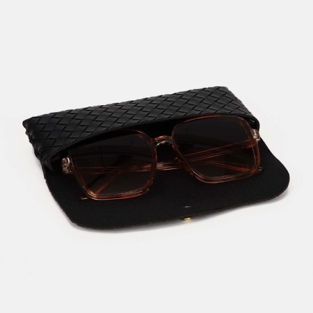 Case for gum glasses, black color-3
