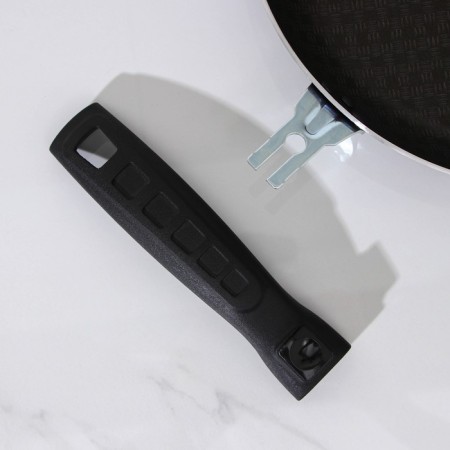 The pan "hostess", d = 26 cm, removable handle, anti -stick coating, burgundy color-2