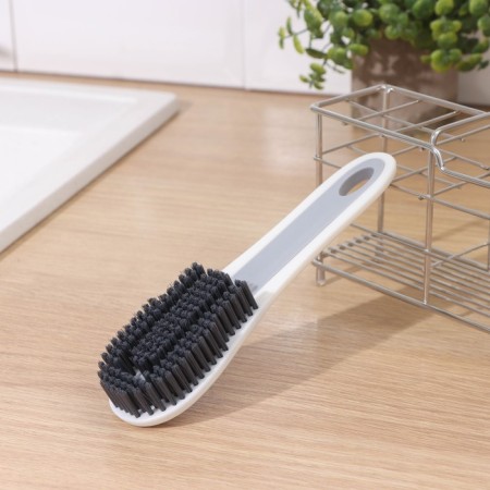 A brush with a handle of a shade, with an additional brush for narrow places, 19.6 × 5 × 3 cm, chloritis 1.6 cm