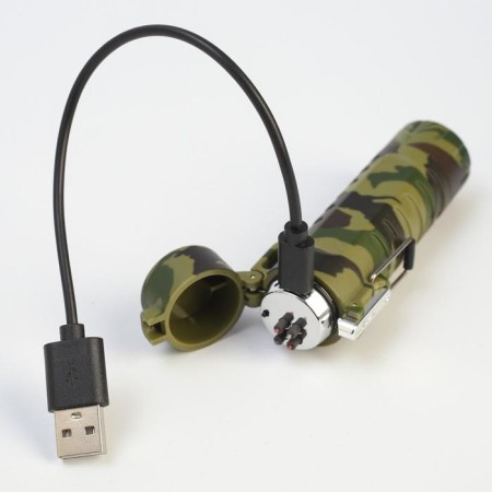 Electronic double -skinned lighter, moisture protection, with a flashlight-3