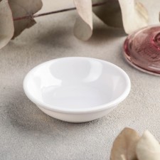 East saucer, d = 7.2 cm, white color