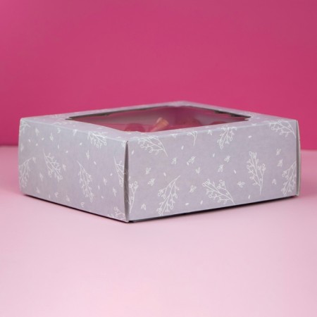 The box is self-assembly, the lid is, with the window, the "lightness" 14.5 x 14.5 x 6 cm-4