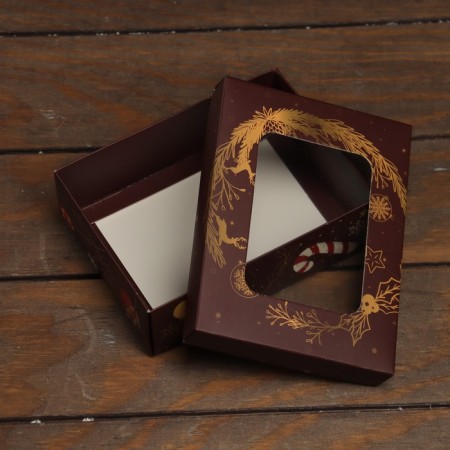 The box is folding, the lid is, with the “New Year's fairy tale” window 16.5 x 12.5 x 5.2 cm-3