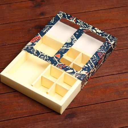 Box for sweets, 8 sweets and chocolate, 17.7 x 17.7 x 3.8 cm "Happy holiday!"-3