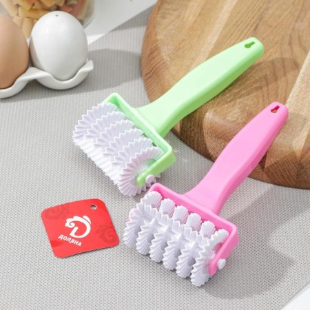 The dough roller “Bright” dough, 17 × 8 × 4.5 cm, textured, green color-5