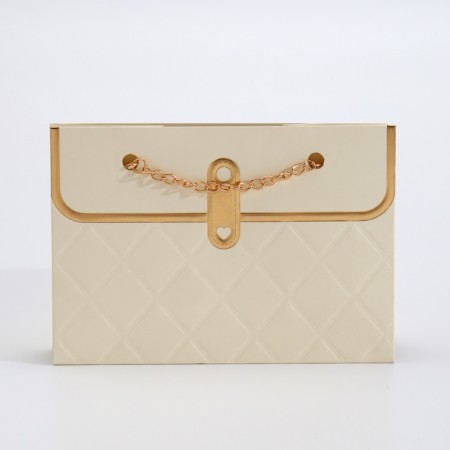 Packet for flowers, handle chain, "cream", with gold embossing, 15 x 10.5 x 10 cm-2