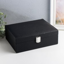 Casket to the leatherette for jewelry 