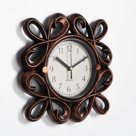 Wall clock, series: interior, "Manassa", discrete move, D-13.5 cm, 26 x 26 cm-1
