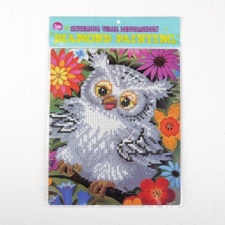 Diamond embroidery with partial filling "Owl in colors" with a stand-3