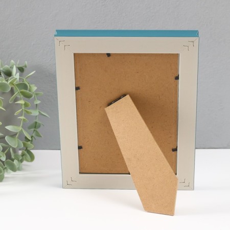 Photo frame plastic 13x18 cm "Amalia" with a white stripe 17.5x22.5 cm-2