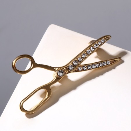 Brooch "Scissors", white color in gold-2