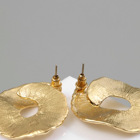 Earrings Metal "abstraction" curl, color gold-2