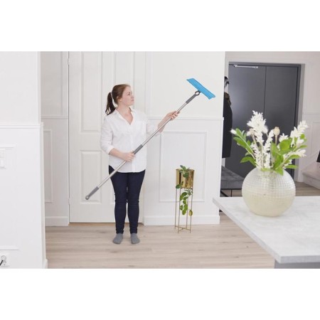 Mop for washing glasses and mirrors with a change of microfiber nozzle-4
