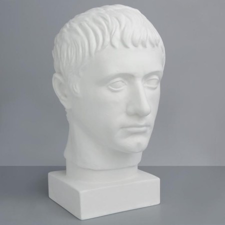 Gypsum figure Germanica head, 19 x 25 x 36 cm