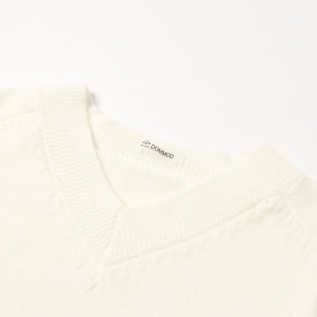 Female jumper, dairy color, one size (44-48)-2