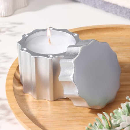 A candle in a candlelight made of gypsum with a lid with wide faces, 7.5x8.5 cm, silver