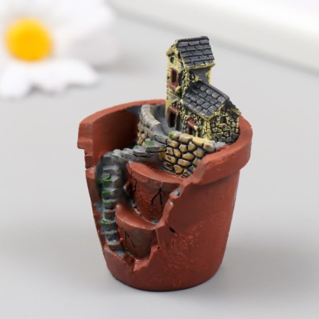 Figure for Florarium Polystone "House in a broken pot" 4x3.5x5 cm-3