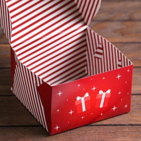 The box is folding, bilateral, "Merry Christmas", 16 x 16 x 10 cm-1