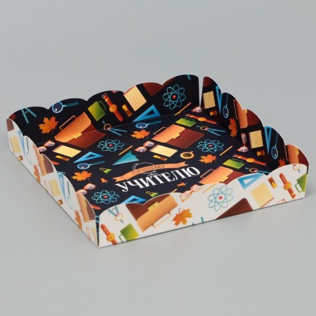 Cookie box, confectionery packaging with PVC lid, “best teacher”, 15 x 15 x 3 cm-2