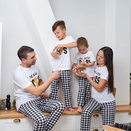 Female pajamas (T -shirt and trousers) KAFTAN "BOSS" p. 40-42