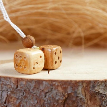 Suspension in the car "Cubes", medium, 2-2.5 cm, juniper-1