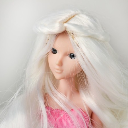 Hair for dolls "wavy with a tail" is small, color 60