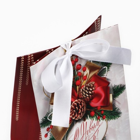 Gift package with the New Year tape, 13 x 19 x 9 cm, New Year-5