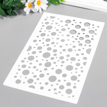 Plastic stencil "Different circles" 24x16 cm-1