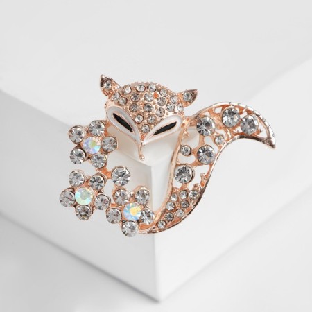 Fox brooch in flowers, white color in gold-2