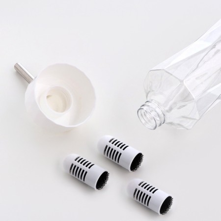Drill for animals, 750 ml, fastening-spring, and two interchangeable filters, white-1