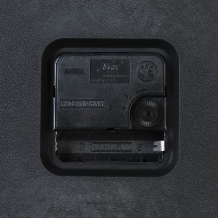 Watch wall "Color numerals", D-30 cm, discrete move-2