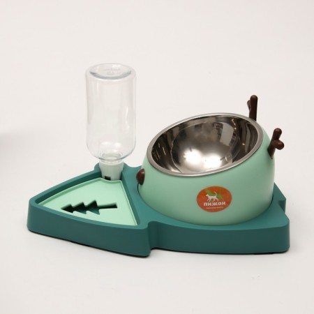 Metal bowl on a plastic base, 31.8 x 20 x 14 cm, green
