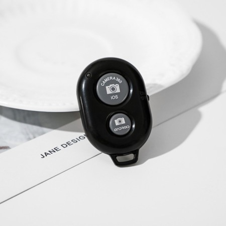 Universal Luazon Aks-15 remote control, for a monopod, shooting from a smartphone