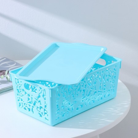 The container is plastic for storage with the lid of the “bird”, 29 × 17.5 × 12 cm, color mix-2