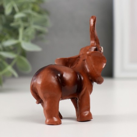 Souvenir "Elephant" under the red tree 7x8x3 cm mix-4