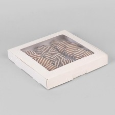 Self -charging box, craft, white, 21 x 21 x 3 cm