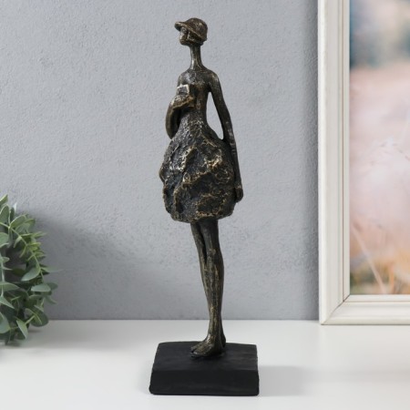 Polystone souvenir "Girl in a hat" for metal 9.4x9x31.7 cm-3