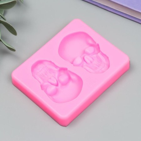 Mold Silicon "Skull" 2 items 7.5x6x1.2 cm-1