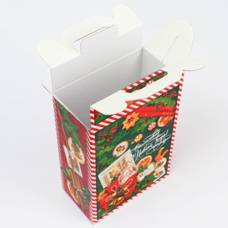 New Year. Gift box New Year's emerald vintage 18.5 x 10 x 30.5 cm.-4