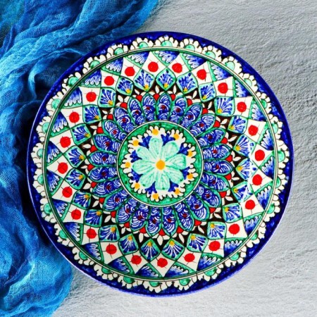 Plate of the Rishtan ceramics "Flowers", 22 cm, blue-8