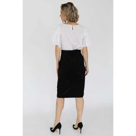 Velvet skirt with a cut on the front, size 42-3