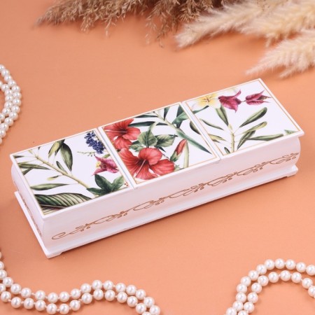 Casket "Lilia", white, 23 x 7.5 x 5 cm, triple, lacquer miniature